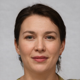 Эмилия Полякова